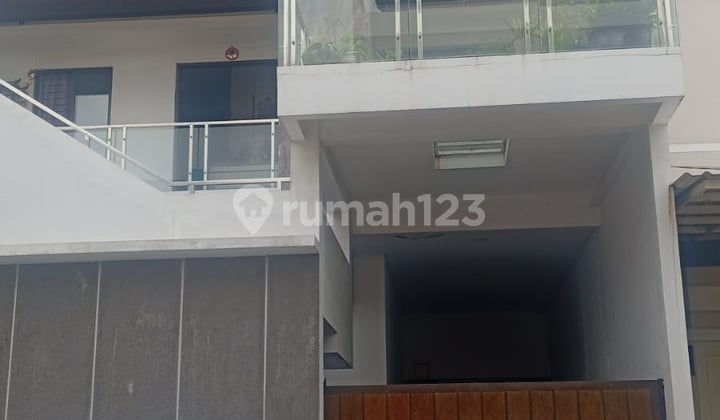 Rumah Taman Surya 3 (Ukuran 9X20 M)