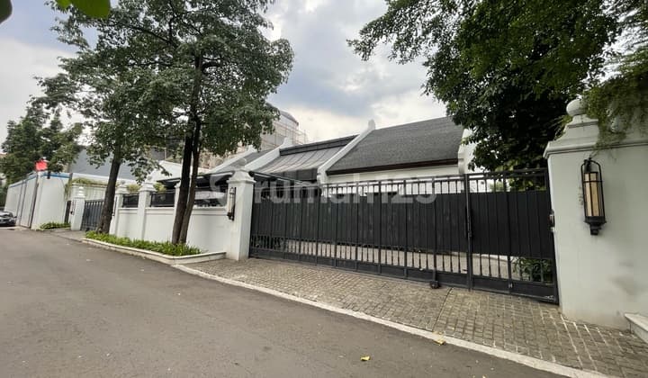Rumah Mewah Lokasi Kemang Jakarta Selatan