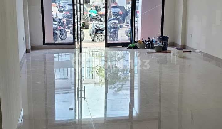 Ruko 4 Lantai Siap Huni Dekat Akses Pelabuhan Dekat Akses Tol di Sedayu City Kelapa Gading, Jakarta Utara