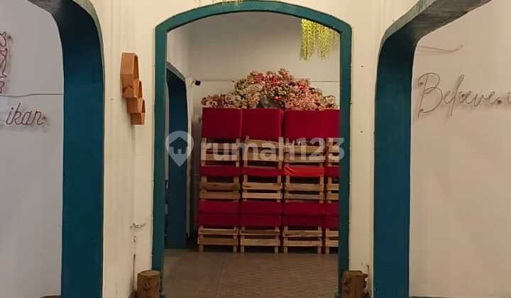 Disewakan Ruang Usaha Gatot Subroto Mainroad Rumah Gaya Belanda