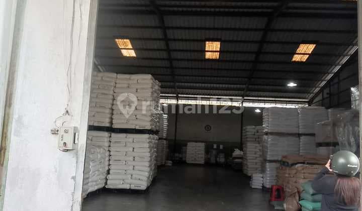 Dijual Gudang di Jalan Raya Cimareme Pertigaan Batujajar