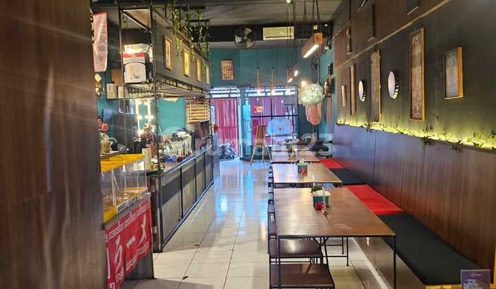 Dijual Ruko 3 Lantai, Strategis, di Pusat Keramaian, Pusat Kota di Jl. Astana Anyar