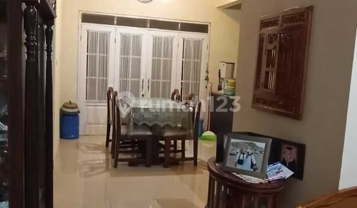 Di Jual Rumah 2 Lantai Siap Huni di Komplek Kav Dprd (Parigi Indah) Ciwaruga Kbb