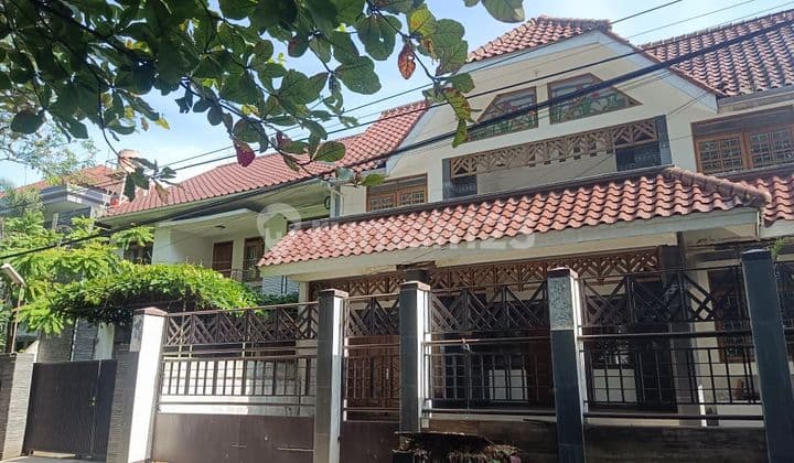 Dijual Rumah Mewah Lux di Cikutra Baru Pahlawan