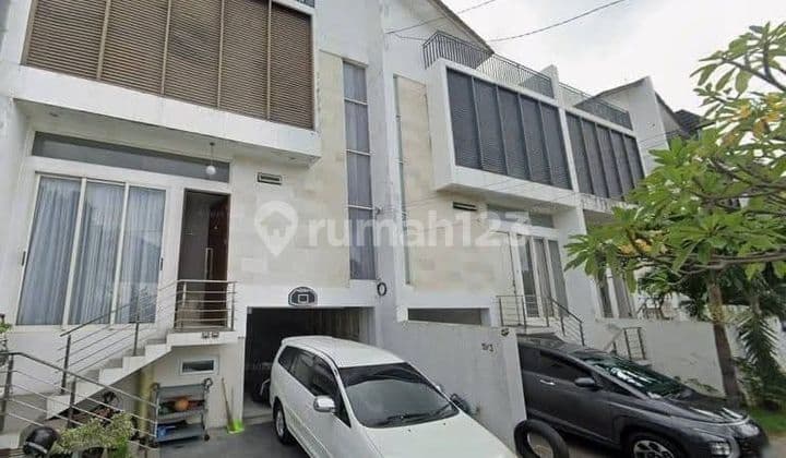 Rumah Ada Pool 3Lt Kaw Premium Bisnis,Kuliner Laksmana Renon Jl6mtr