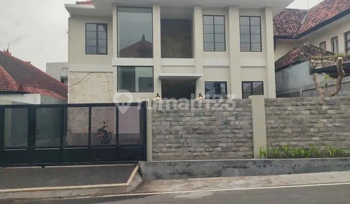 Buc Rumah Baru Gress 360M2 Elit Sekar Tunjung Dekat Mall Living Jl6mtr