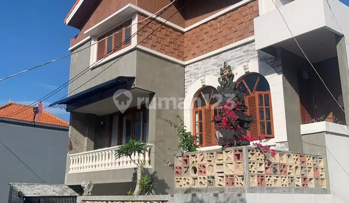 Mewahy Luxury New Home 3 Floors Furnished Gn Soputan Near Sunset Road, Transmart