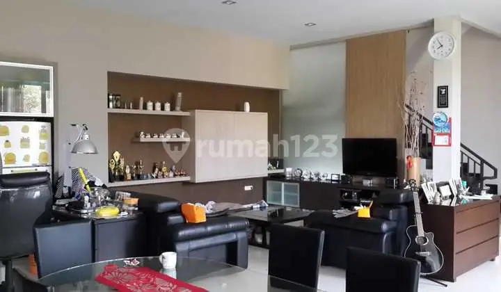 Rumah View Bagus 4 Kt Sejuk Nyaman di Setiabudi Regency
