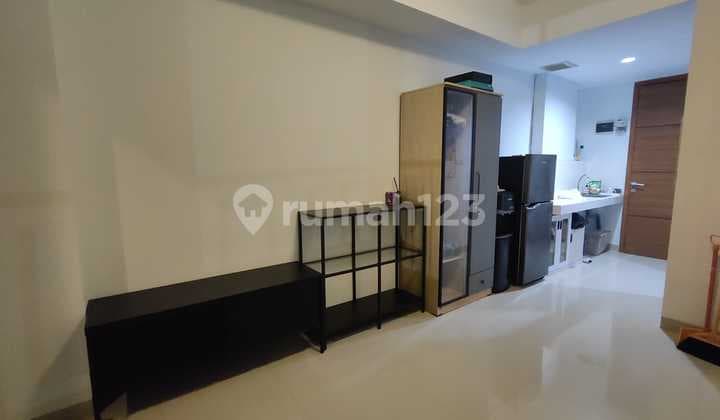 Well-Maintained Clean Unit!! Beverly Dago Apartment Studio