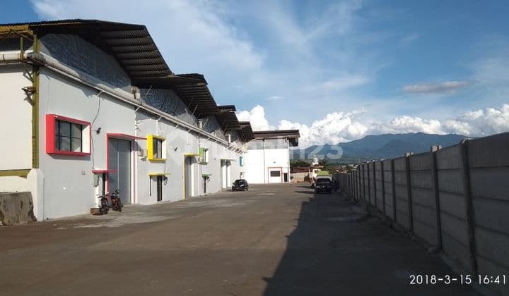 Warehouse Wide Access to Main Road Flood-Free Near Sentul Bogor Toll