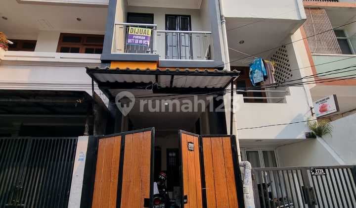 Rumah Baru Siap Huni bisa KPR Dekat Mall Central Park Tanjung Duren Jakarta