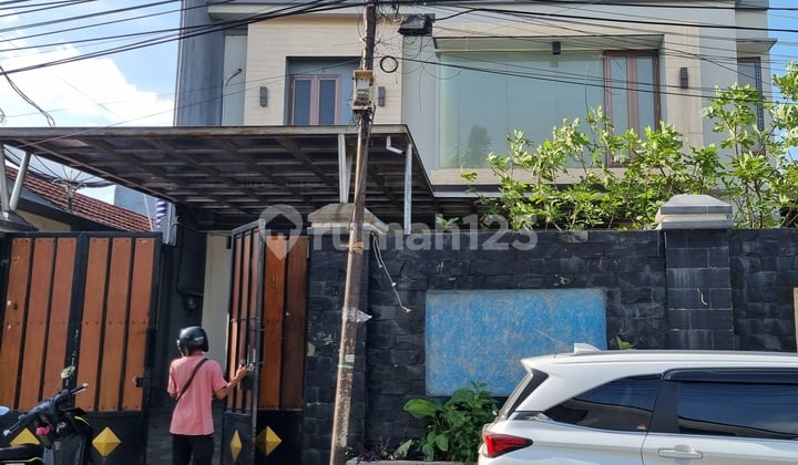 Rumah 2 Lantai Siap Huni Dekat ke Mall dan Dpr/Mprdi Kemanggisan Jakarta Barat