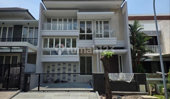 Rumah San Antonio Pakuwon City New Minimalis