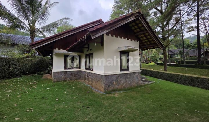 DIJUAL VILLA GRAND WHIZ TRAWAS - MOJOKERTO