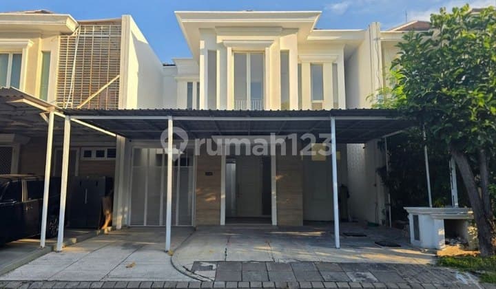 Rumah Long Beach Pakuwon City Minimalis Siap Huni