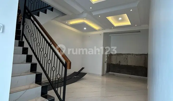 Rumah Brand New di Cipete Dkt MRT Harga Murah Nego