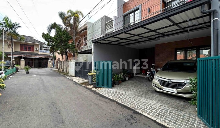 Rumah Siap Huni di Tebet Dilokasi Bagus Harga Nego