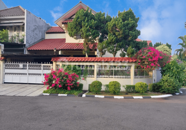Rumah Dijual Dipondok Indah Posisi Hoek Harga Nego
