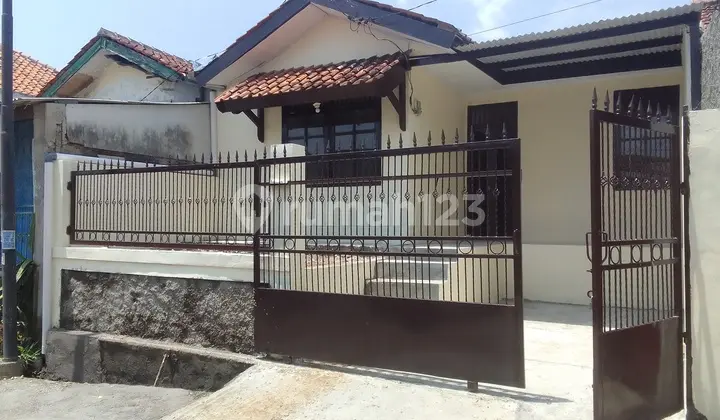 Dijual Murah Rumah Dibawah Harga Pasar di Bumi Parahyangan Kencana Soreang