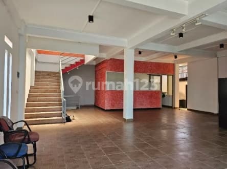 Disewakan Gedung Kantor/Ruang Usaha Di Cukang Kawung Cikutra