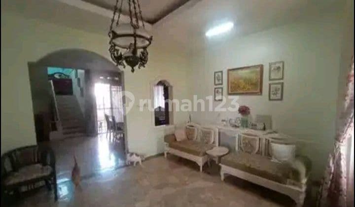 For Sale 3-Story House Inside Tubagus Ismail Area Complex
