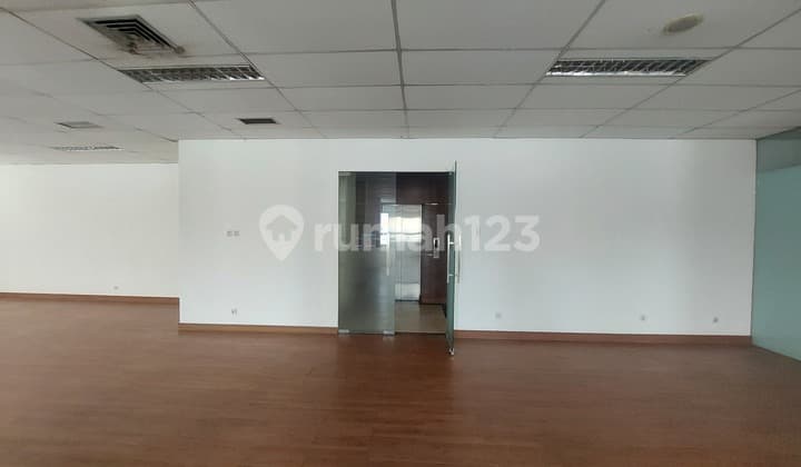 Disewakan Mini Building Selangkah Dari Pusat Kota