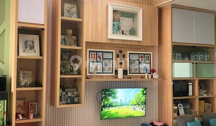 Dijual Rumah 2 LT 10 X 15 M2 di Puri The Riviera Metland SHM, Semua Furniture Ada 3+1 KT 3+1 KM, Siap Huni, Nego Yuk Sampai Deal!! Survei Segera