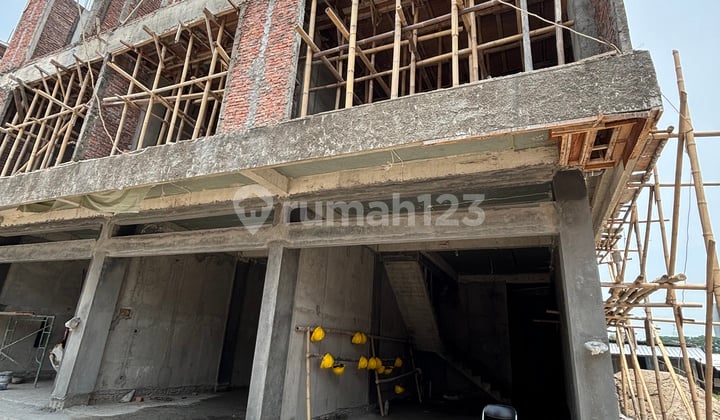 Dijual Ruko Baru 3.5 Lt Nempel Pik Di Vikamas Shm.unfurnished Cocok Utk Usaha & Rumah Tinggal. Bank. Office. Mini Market Survey Yuk!!