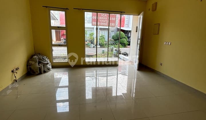 Disewakan Rumah 2 LT 8 X 15 M2 di Golf Lake Residences Ada 3+1 KT 3 KM Unfurnished, Carport 2 Mobil, Siap Huni, Ayo Survey & Nego Yuk !!!