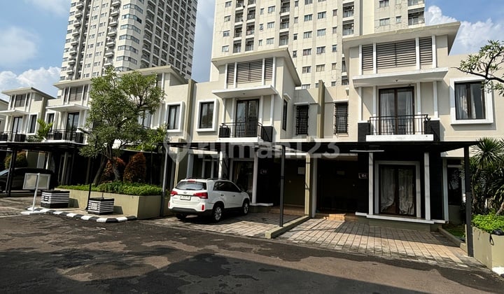 Dijual Rumah 2 LT di Atas Mall Thamrin City Cosmo Park 3 KT 3 KM Unfurnished Cocok untuk Keluarga, Letaknya Strategis Nego Yuk! Nego Yuk!