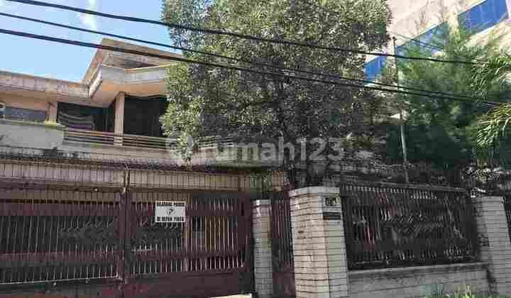 Rumah Jl Raya Dharmahusada Timur