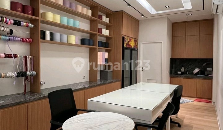 Ruko Tierra Soho 2 Unit Sambung Connecting Full Furnished Bagus