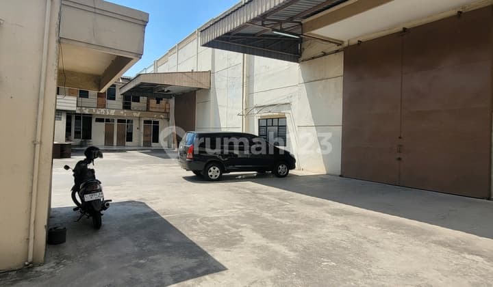 2 Multi-Story Connecting Warehouses with Concrete Deck at Margomulyo Indah Industrial Permit