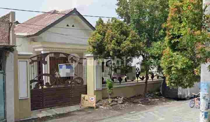 Rumah di Jalan Teratai Tambak Sari