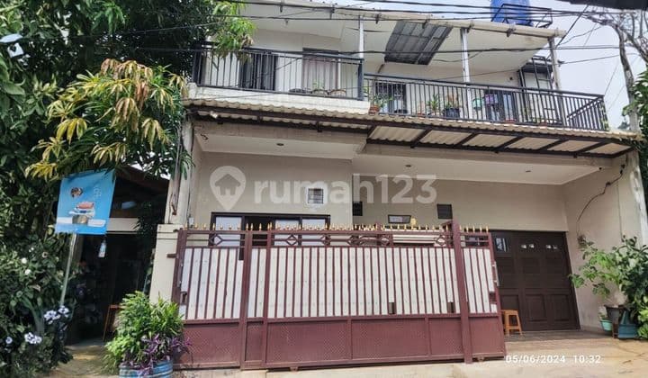 Dijual Cepat Rumah 2 Lantai di Cawang Jakarta Timur