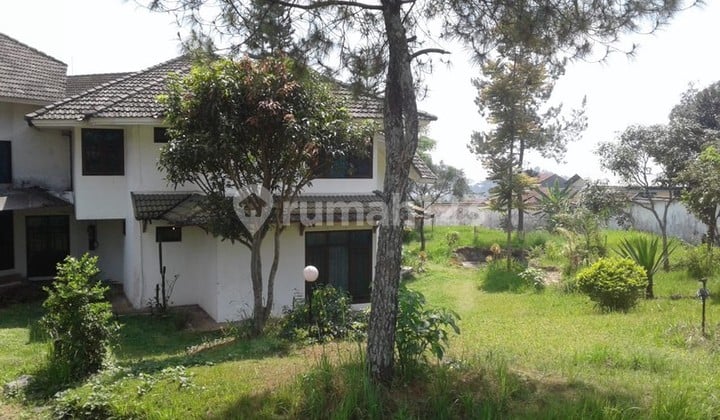 Dijual Rumah Lokasi Strategis di Indo Alam