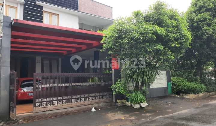 Dijual Rumah Mewah 3 lantai Siap Huni di Rawamangun