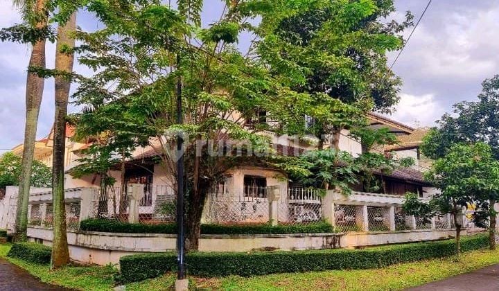 Rumah Bagus Shm Posisi Hoek Di Sektor 2 - Bintaro