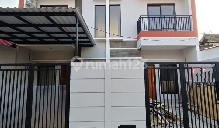 Rumah Baru Modern 2 Lantai, Murah, Area Pamulang, Serpong