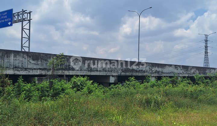 Lahan Industrial di Cakung Cilincing. Bekasi. Area ********
