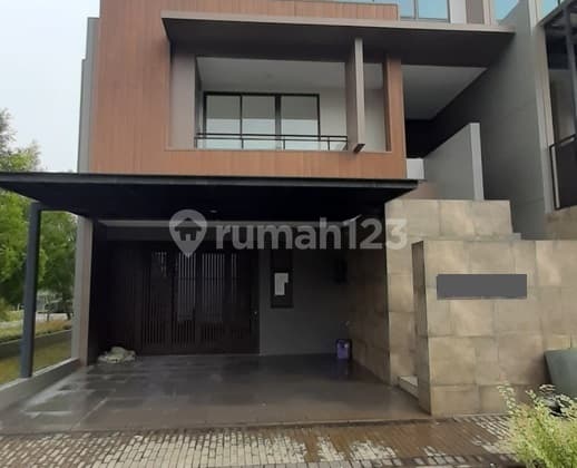 For Rent 3 Story House in Zora Kazumi Cluster, BSD City, Tangerang