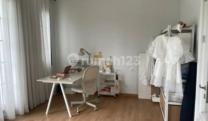 For Rent 3-Story Semi-Furnished House in Winona Cluster, Alam Sutera