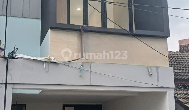 Rumah Rungkut Baru Gress 2 Lantai 3 Kamar Dekat Superindo