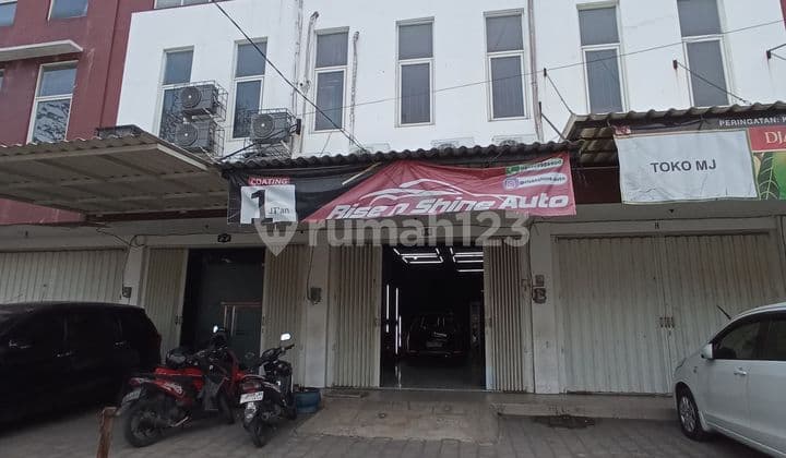 Ruko Rungkut Asri 3 Lantai Lokasi Strategis Parkir Luas