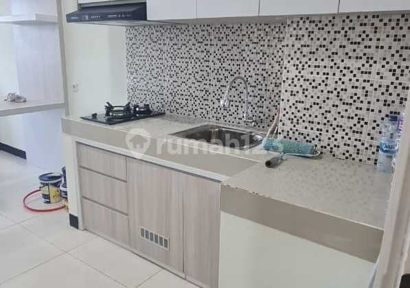 Puncak Bukit Golf 2 Bedroom Dekat Tol Pakuwon Mall Lantai Rendah