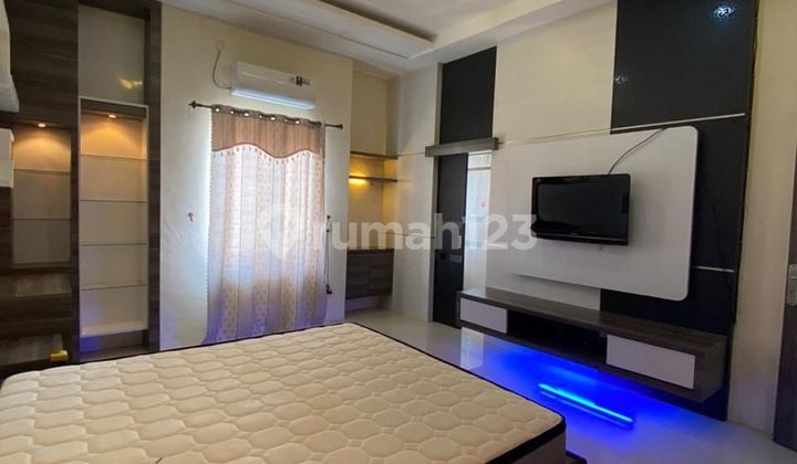 Rumah 2 Lantai Dekat Pusat Mall Dan Kuliner Di Nagoya Batam