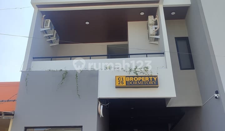 16-Room Boarding House in Puri Indah Complex, Jatinangor