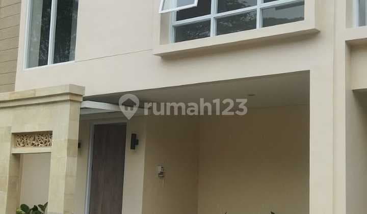 FOR RENT VILLA IN NUSA DUA BALI MAINE RESIDENCE YEARLY / PRIVATE POOL