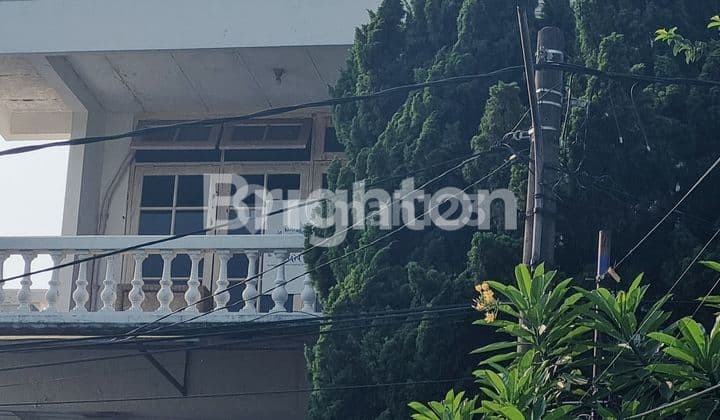 RUMAH NYAMAN PEMANDANGAN INDAH SEPERTI VILLA DI CINERE