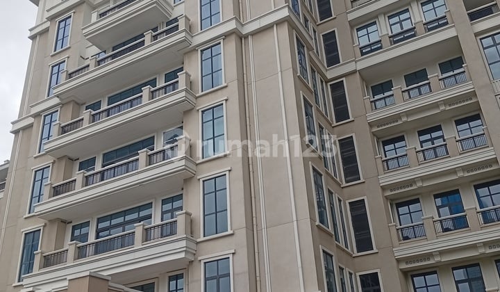 P114. Dijual Apartemen Mewah Low Rise Le Parc di Thamrin Jakarta Pusat - 200M Dari Grand Indonesia - Premium Tower Terrace